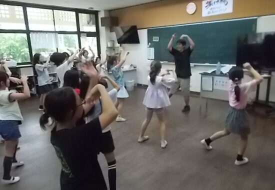 夢中がつながる異学年交流 クラブ活動